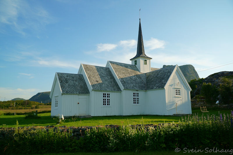 Langenes kirke