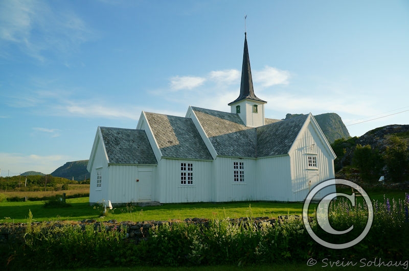 Langenes kirke