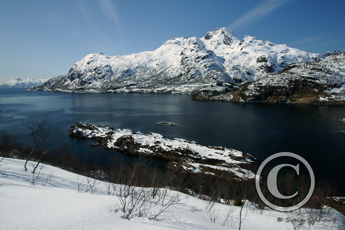 Øksfjorden